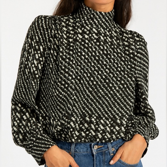 Who What Wear Tops - Who What Wear Womens Blouse Top Medium Black Green Houndstooth Business Casual